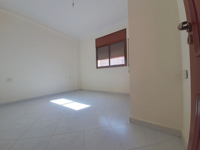 Appartement vide 2 chambres avec très grande terrasse à louer – Semlalia, Marrakech – photo 3