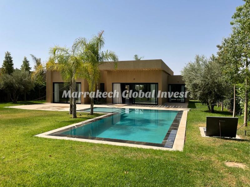 Villa 3 chambres avec piscine et hammam à vendre – Route de Ouarzazate, Marrakech