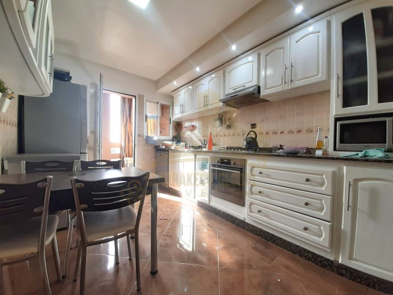 Appartement 3 chambres vide ou meublé à louer – Semlalia, Marrakech
