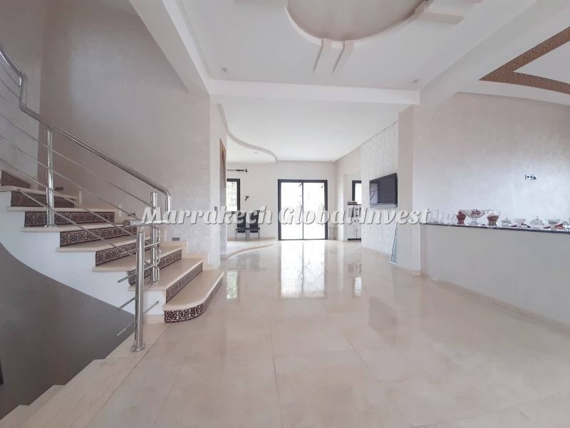 Villa connectée 4 chambres meublée à vendre – Targa, Marrakech – photo 3