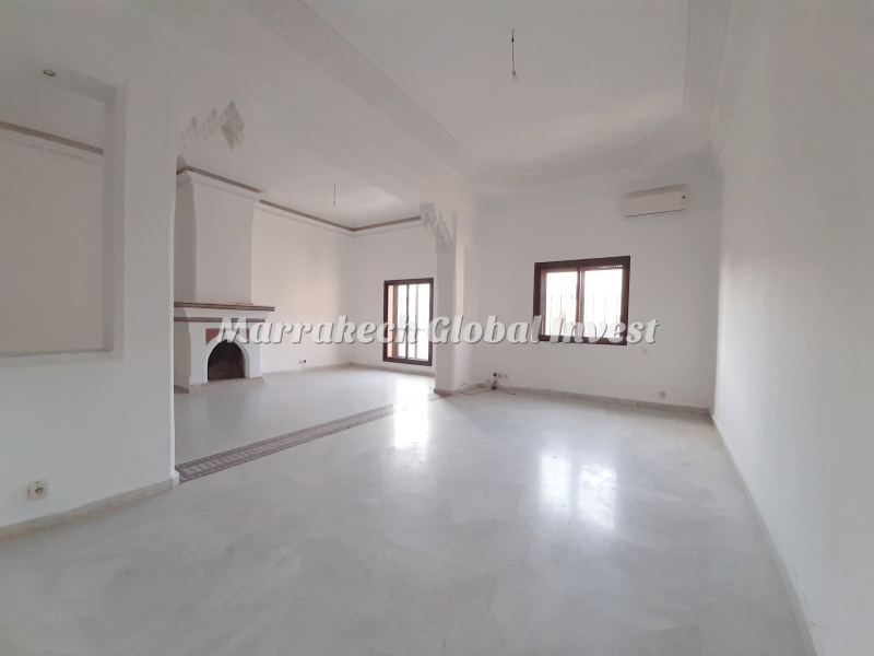 Appartement F4 vide avec terrasse de 87 m² à louer – Guéliz, Marrakech