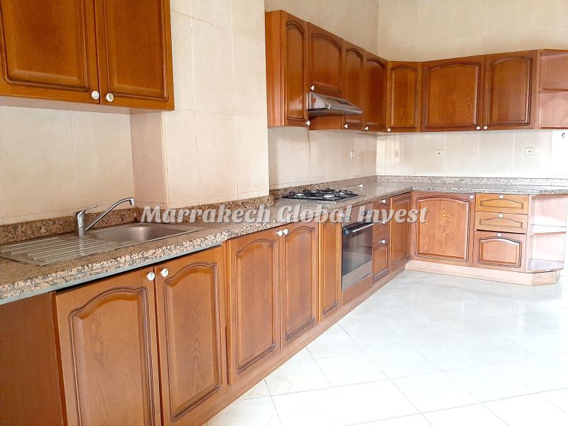 Appartement F4 vide avec terrasse de 87 m² à louer – Guéliz, Marrakech – photo 4