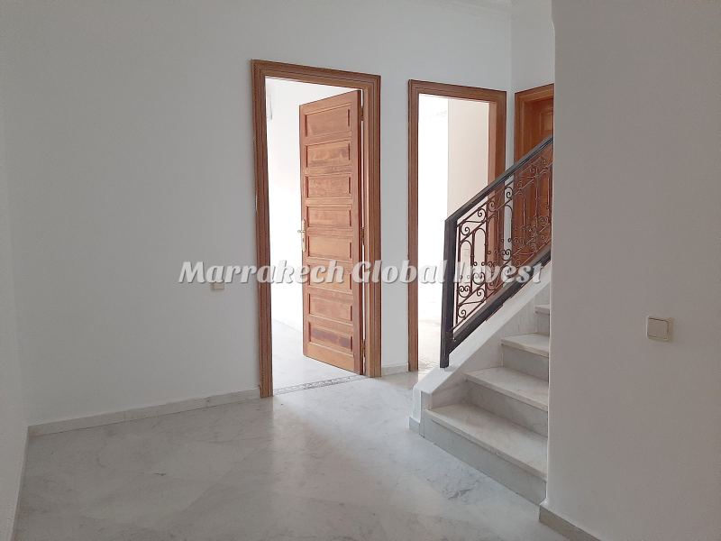 Appartement F4 vide avec terrasse de 87 m² à louer – Guéliz, Marrakech – photo 5
