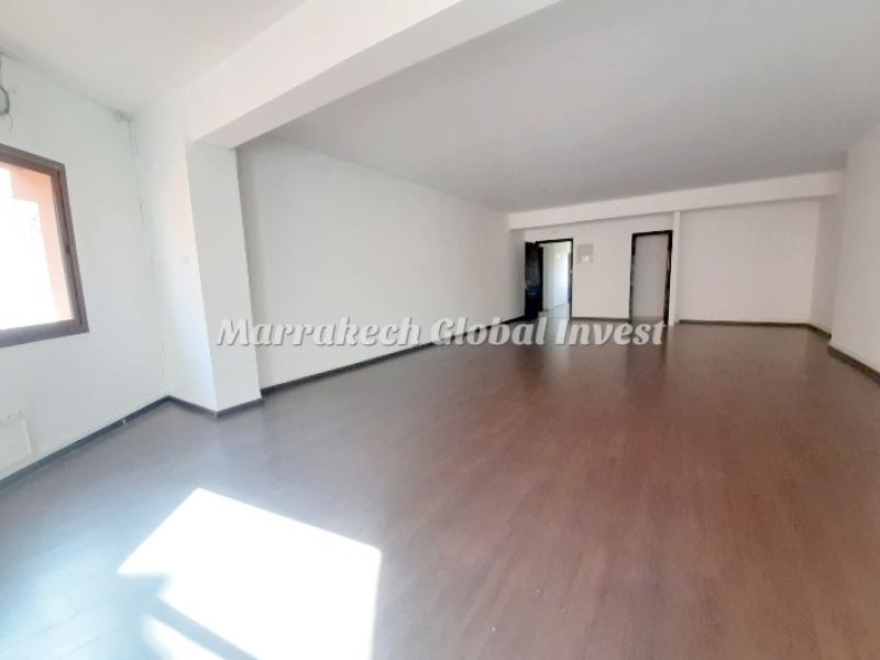 Plateau de bureau 89 m² à louer – Avenue Mohammed V, Guéliz, Marrakech
