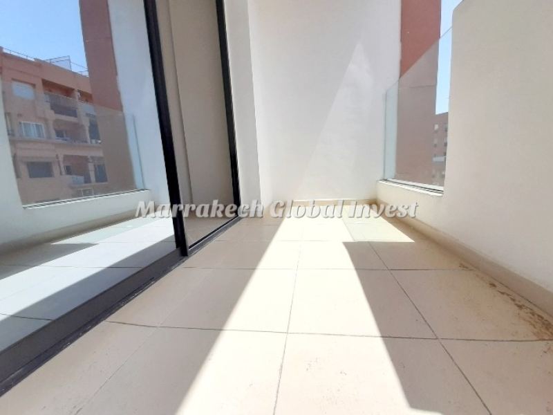 Plateau de bureau 60 m² avec balcon à louer – Guéliz, Marrakech – photo 4