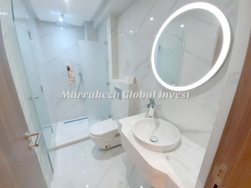 Appartement F4 rénové 139 m² à louer – Victor Hugo, Guéliz, Marrakech – photo 5