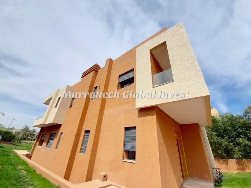 Villa neuve 6 chambres avec piscine à vendre – Golf Argane, Marrakech