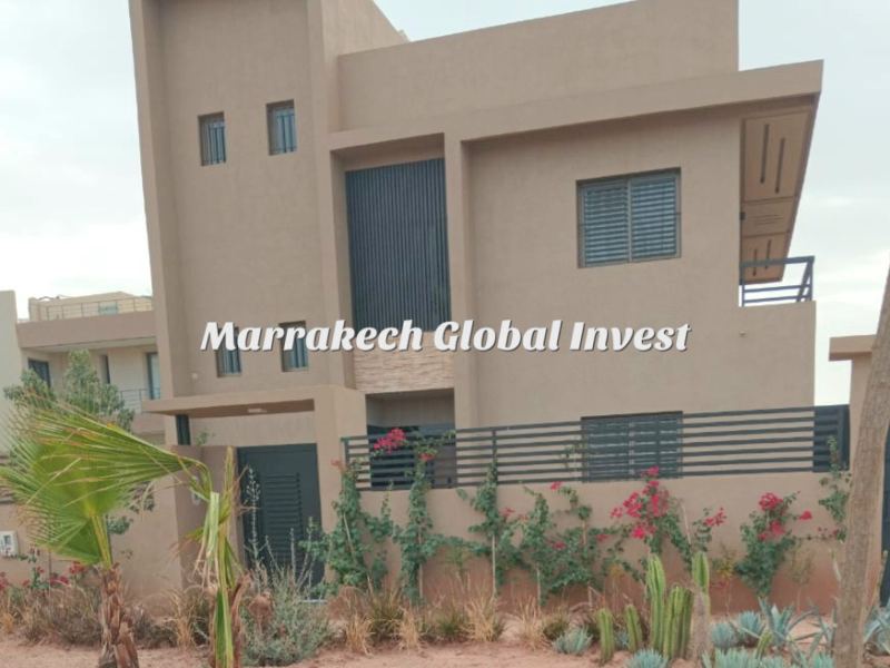 Villa 3 chambres avec piscine et rooftop à vendre – Route de Tahnaout, Marrakech – photo 2