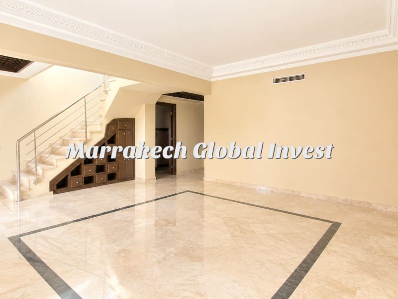 À louer – appartement vide avec grande terrasse privative à l’hivernage, marrakech